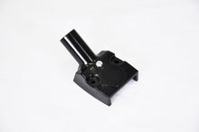 Load image into Gallery viewer, Clipper Vac® Attachment Compatible with Oster® Professional Classic 76